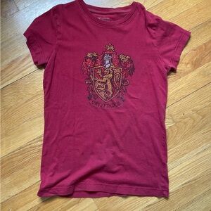 HARRY POTTER brand kids XS Gryffindor beaded shirt